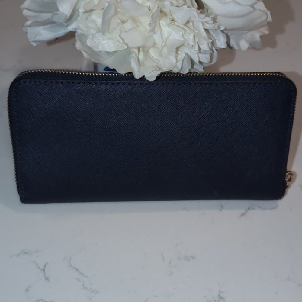 Michael Kors Jet Set Travel Large Continental Wallet - Picture 6 of 8